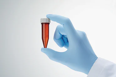 艾本德Eppendorf Tubes? 5.0 mL 帶螺旋蓋, 5.0 mL, 無(wú)菌、無(wú)熱原, 無(wú)RNase和DNase, 無(wú)DNA, 琥珀色（光保護(hù)）, 200 個(gè) (2 包 × 100 個(gè))貨號(hào)